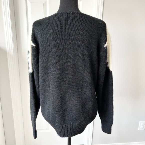 Vintage  80s Miréne Rabbit Hair Blend Faux Pearl Accents Sweater - Picture 3 of 14